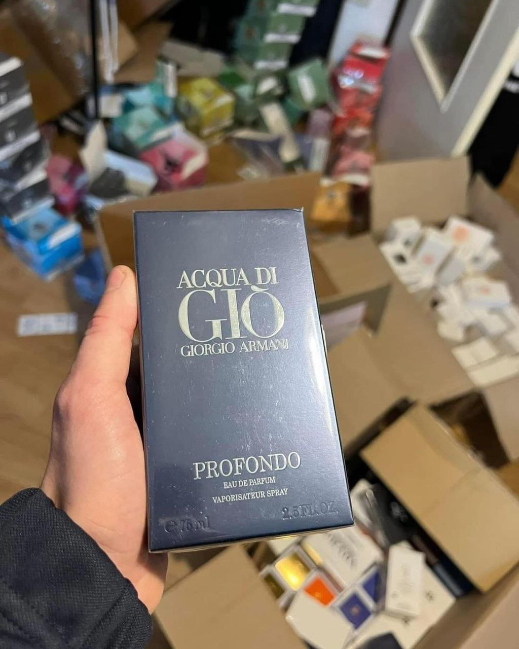 Perfumes pallets