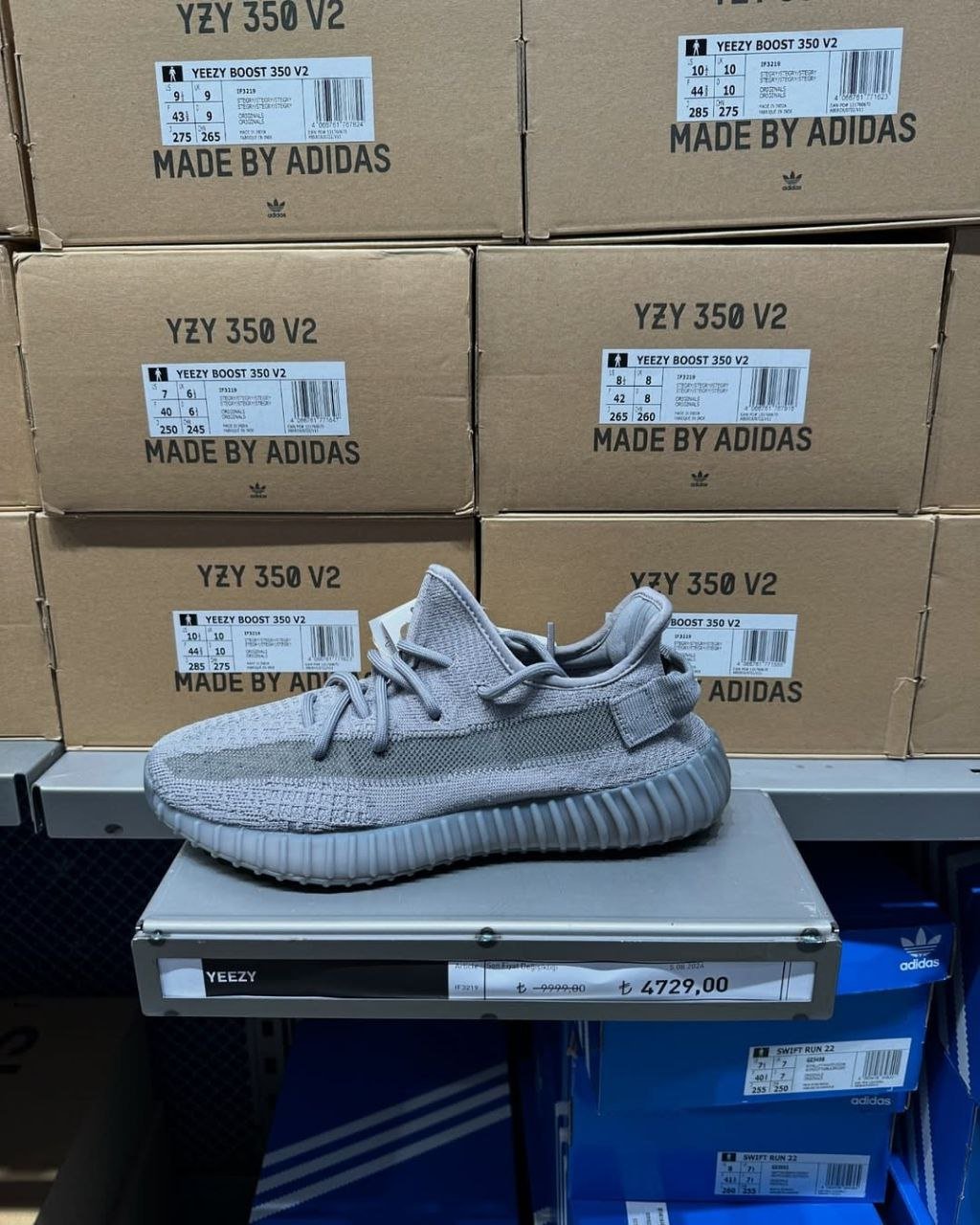 Yeezy Shoes Pallet