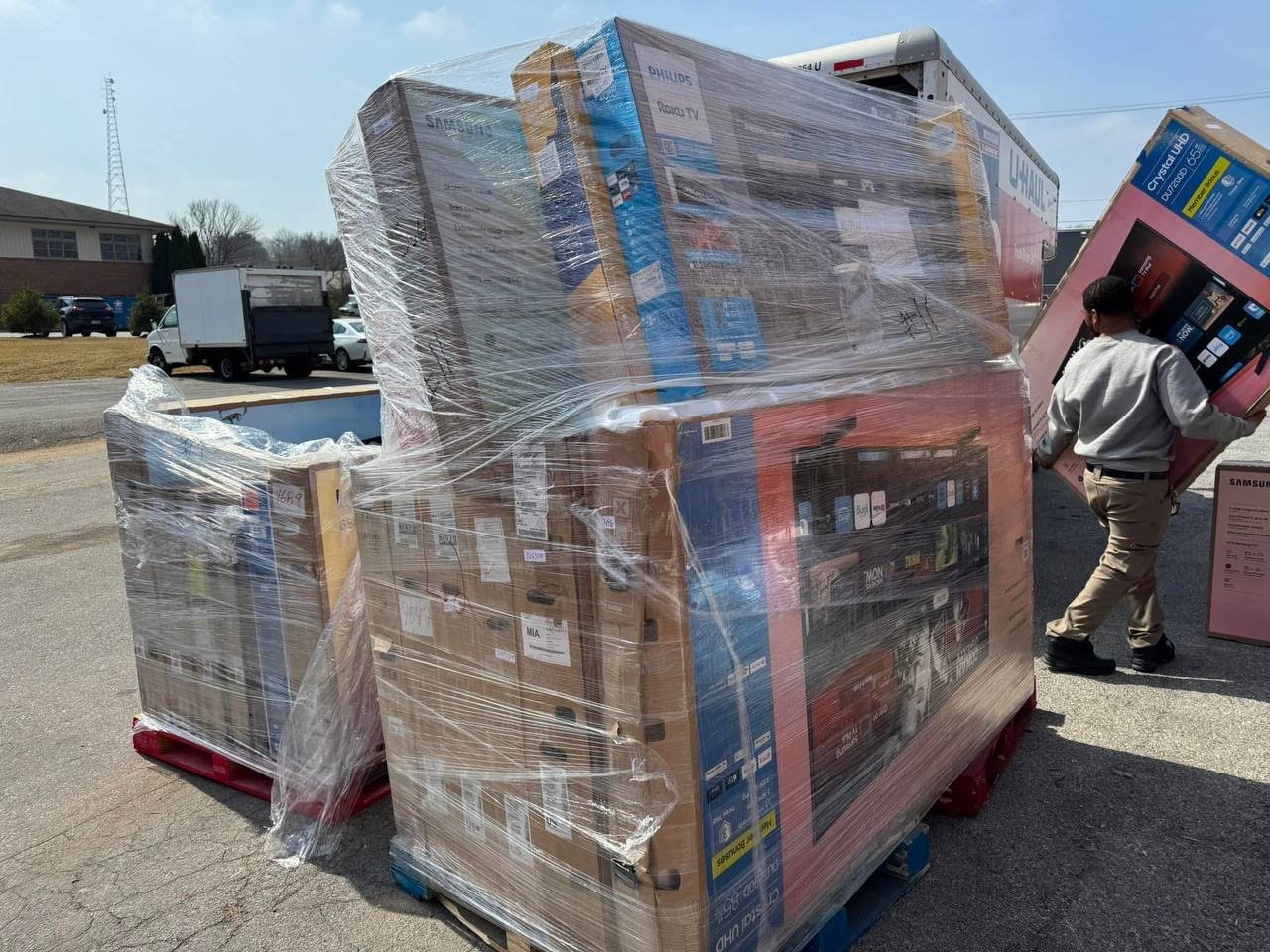 TVs pallet
