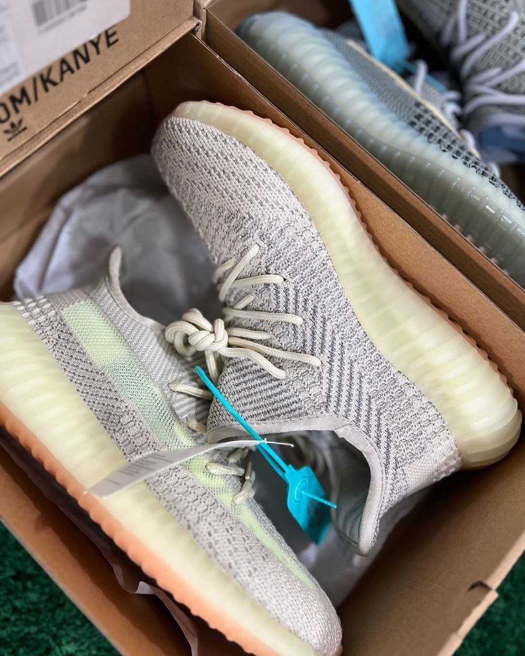 Yeezy Shoes Pallet