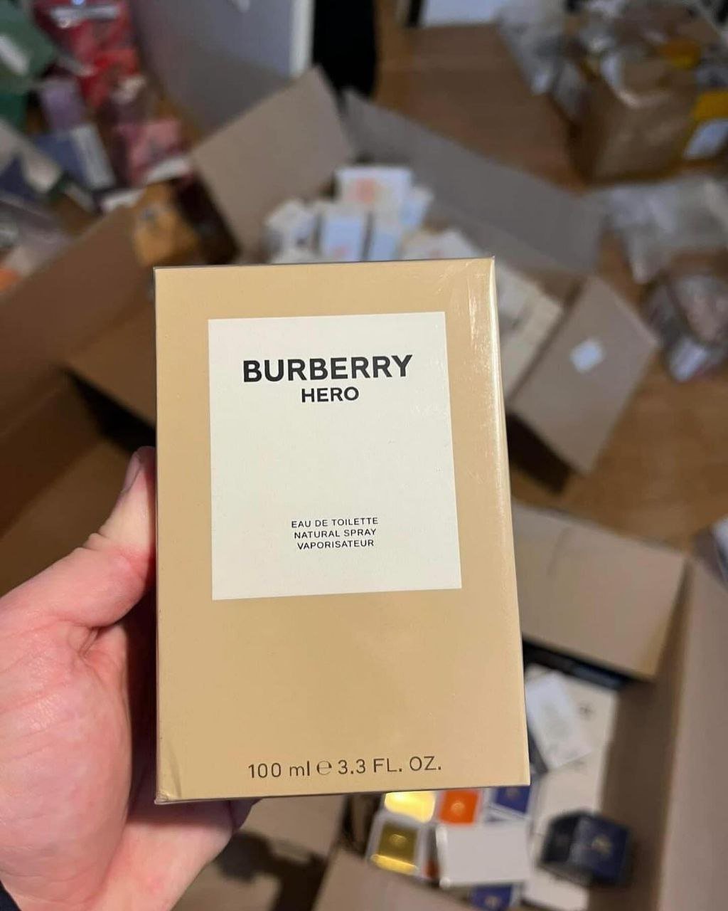 Perfumes pallets