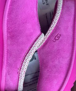 Ugg Shoe Pallets
